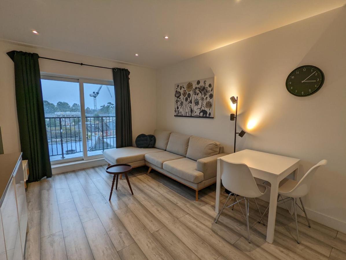 Hounslow Central Apartments Buitenkant foto