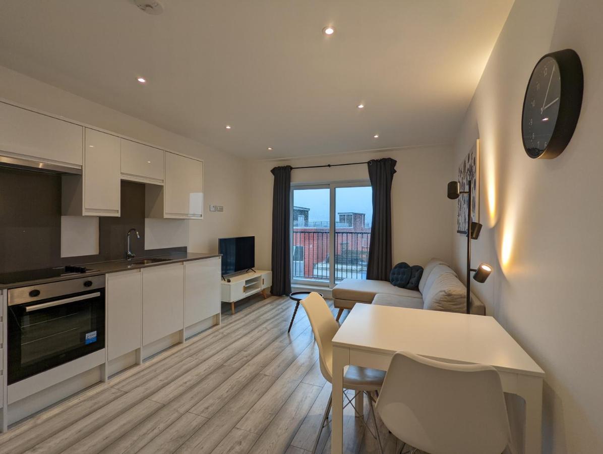 Hounslow Central Apartments Buitenkant foto