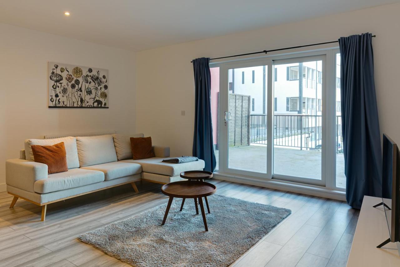 Hounslow Central Apartments Buitenkant foto